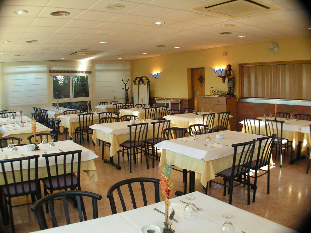 Hotel Zaytun Mequinenza Exterior foto