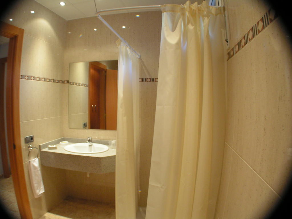 Hotel Zaytun Mequinenza Habitación foto